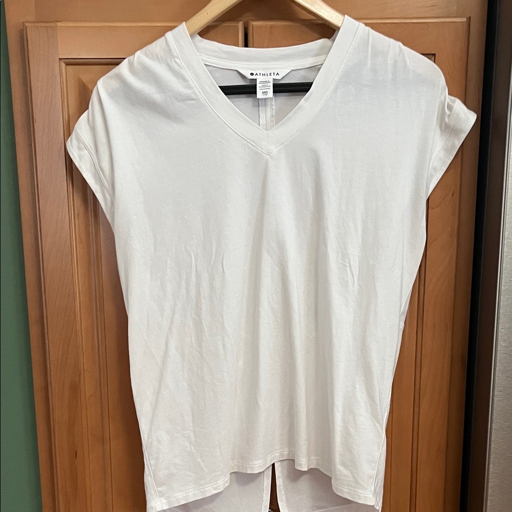 Athleta Women's Classic White Short Sleeve Tee